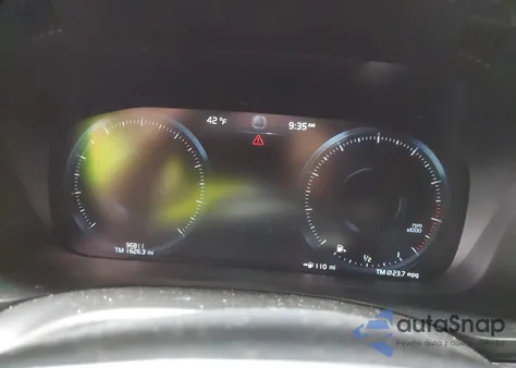 2019 Volvo Xc60 T5 Inscription из США, поврежденный, VIN LYV102RL2KB280233